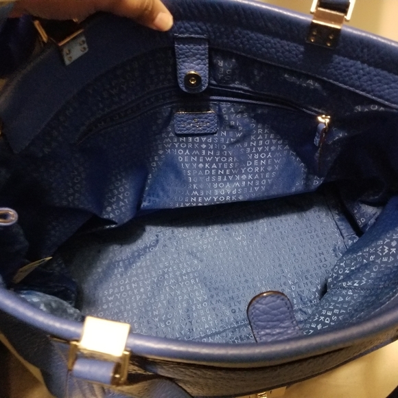 Tote - Picture 3 of 5